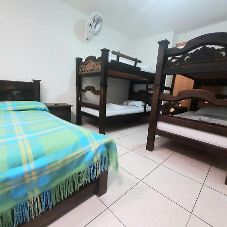 San Gil Tours Hostal Экстерьер фото